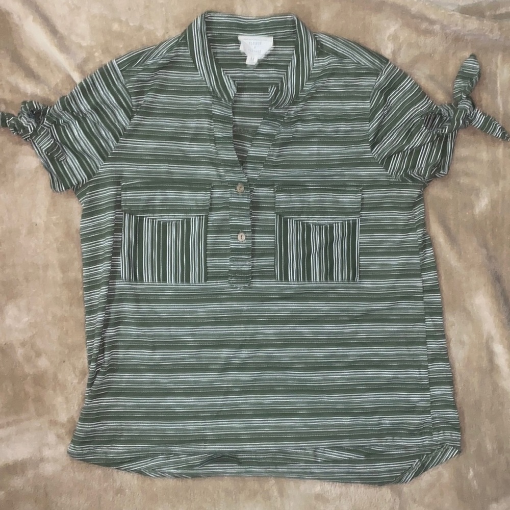 Striped green top